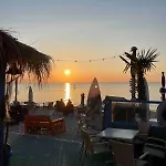 Mit Grosser Dachterrasse Im Herzen Greifswalds * 그라이프스발트