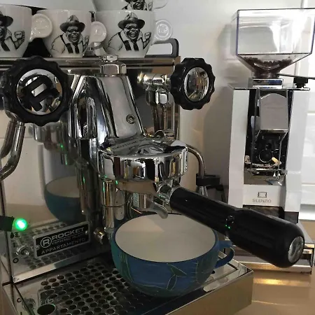 Mit Grosser Dachterrasse Im Herzen Greifswalds Apartament Greifswald